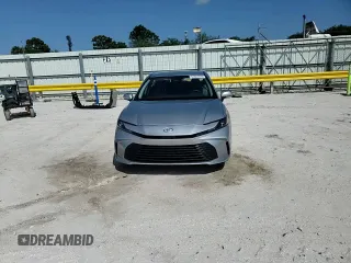 2025 Toyota Camry LE z VIN 4T1DAACK3SU022986, wystawiony jako Copart lot #51407485 z przebiegiem 6 490 mil mil oraz Szkoda całkowita • Salvage title. Historia ofert i sprzedaży dostępna na DreamBid. Obrazek 11.