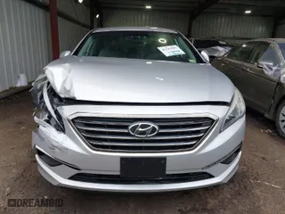2015 Hyundai Sonata 2.4L Sport with VIN 5NPE34AF9FH194076, listed as a IAAI auction lot 41723593 with 96,118 mi miles. Bid and sale history available at carsss.com. Image 12.