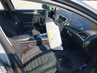 2014 Ford Fusion SE with VIN 3FA6P0HD4ER186491, listed as a IAAI auction lot 40238299 with 155,379 mi miles. Bid and sale history available at carsss.com. Image 5.