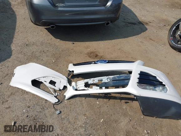 2016 Ford Escape Titanium с VIN 1FMCU9J92GUB18164, выставлен на аукционе IAAI как лот 42393522 с пробегом 107 519 миль миль и . История ставок и продаж доступна на DreamBid. Изображение 12.