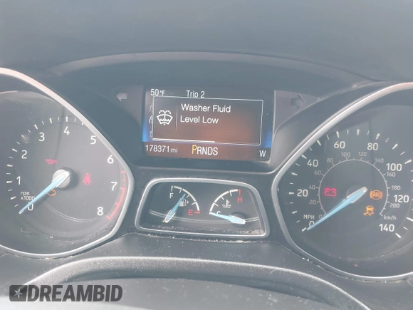 2016 Ford Focus SE with VIN 1FADP3F26GL262689, listed as a IAAI auction lot 41917883 with 178,371 mi miles. Bid and sale history available at carsss.com. Image 7.