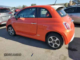 2015 FIAT 500e with VIN 3C3CFFGE0FT672771, listed as a Copart auction lot 46716455 with 45,088 mi miles and Salvage Title. Bid and sale history available at carsss.com. Image 2.