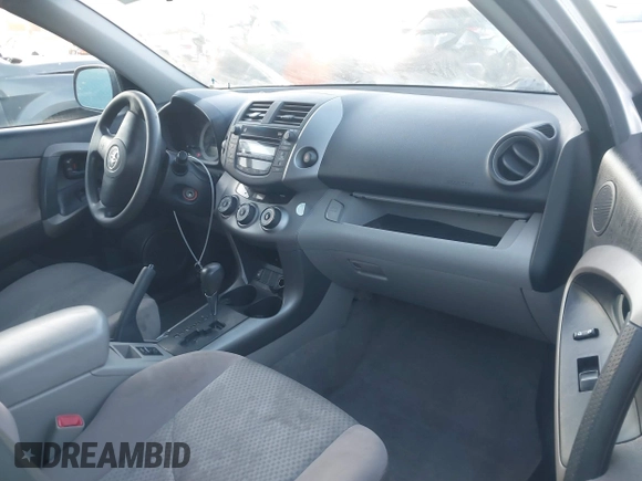 2008 Toyota RAV4 with VIN JTMBK33V386032106, listed as a IAAI auction lot 41725960 with 232,724 mi miles. Bid and sale history available at carsss.com. Image 5.