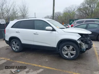 2012 Kia Sorento EX with VIN 5XYKU4A6XCG290754, listed as a IAAI auction lot 41918932 with 190,679 mi miles and . Bid and sale history available at carsss.com. Image 14.