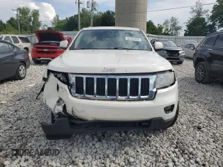 2011 Jeep Grand Cherokee Laredo with VIN 1J4RR4GG0BC633178, listed as a Copart auction lot 62320435 with Not provided miles and Clean title. Bid and sale history available at DreamBid. Image 5.
