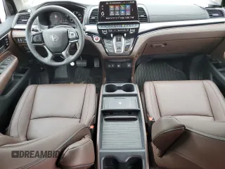 2025 Honda Odyssey Touring with VIN 5FNRL6H8XSB039033, listed as a Copart auction lot 56111255 with 4,842 mi miles and Salvage title. Bid and sale history available at DreamBid. Image 8.