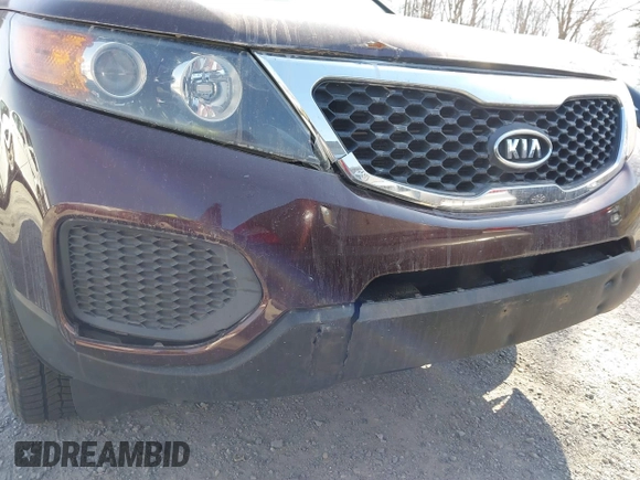 2012 Kia Sorento LX with VIN 5XYKTDA22CG286925, listed as a IAAI auction lot 41766103 with 163,522 mi miles. Bid and sale history available at carsss.com. Image 13.