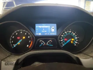 2012 Ford Focus SE z VIN 1FAHP3K23CL412887, wystawiony jako Copart lot #54366635 z przebiegiem 169 788 mil mil oraz Czysty tytuł • Clean title. Historia ofert i sprzedaży dostępna na DreamBid. Obrazek 9.