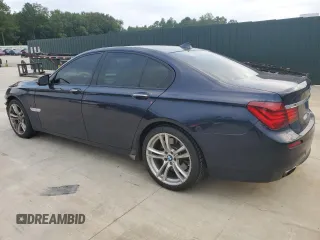 2015 BMW 7 Series 750i z VIN WBAYA8C51FG197764, wystawiony jako Copart lot #67095554 z przebiegiem 167 458 mil mil oraz Szkoda całkowita • Salvage title. Historia ofert i sprzedaży dostępna na DreamBid. Obrazek 2.