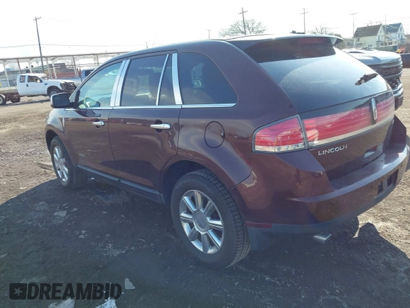 2009 Lincoln MKX with VIN 2LMDU68C19BJ08968, listed as a IAAI auction lot 42119757 with 181,449 mi miles. Bid and sale history available at carsss.com. Image 3.