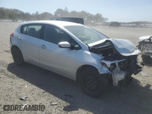 2018 Kia Forte5 LX with VIN KNAFK5A80J5773056, listed as a Copart auction lot 55018735 with 116,933 mi miles and Clean Title. Bid and sale history available at carsss.com. Image 4.