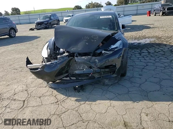 2019 Tesla Model 3 Mid Range z VIN 5YJ3E1EA8KF424584, wystawiony jako Copart lot #51331635 z przebiegiem 87 355 mil mil oraz Szkody całkowita. Historia ofert i sprzedaży dostępna na DreamBid. Obrazek 10.