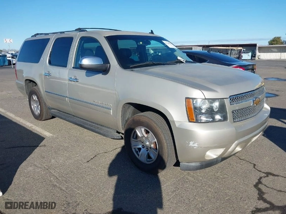 2013 Chevrolet Suburban LTZ with VIN 1GNSKKE71DR163673, listed as a IAAI auction lot 41528501 with NaN miles. Bid and sale history available at carsss.com. Image 1.