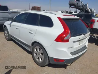 2012 Volvo XC60 3.2L с VIN YV4952DL3C2344789, выставлен на аукционе IAAI как лот 41807917 с пробегом 235 939 миль миль и . История ставок и продаж доступна на DreamBid. Изображение 3.