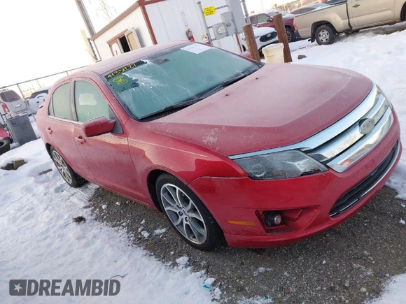 2012 Ford Fusion SEL with VIN 3FAHP0JA4CR180759, listed as a IAAI auction lot 41331221 with 177,500 mi miles. Bid and sale history available at carsss.com. Image 1.