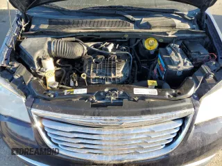 2015 Chrysler Town & Country Touring with VIN 2C4RC1BG3FR522036, listed as a Copart auction lot 89411405 with 149,603 mi miles and Clean Title. Bid and sale history available at carsss.com. Image 12.