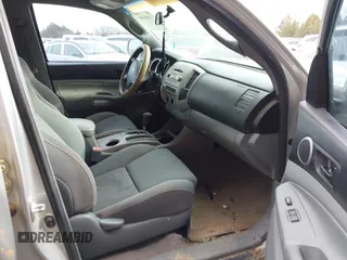 2008 Toyota Tacoma PreRunner with VIN 3TMJU62NX8M067203, listed as a IAAI auction lot 41348958 with 161,195 mi miles. Bid and sale history available at carsss.com. Image 5.