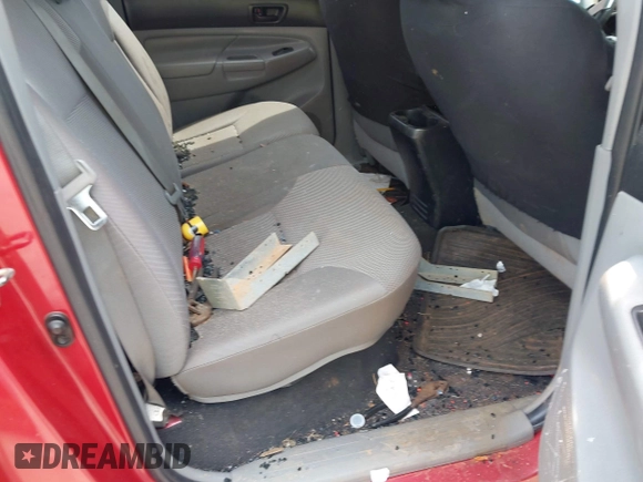 2015 Toyota Tacoma с VIN 3TMLU4EN5FM188212, выставлен на аукционе IAAI как лот 42319990 с пробегом 105 691 миль миль и . История ставок и продаж доступна на DreamBid. Изображение 8.