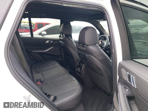 2020 BMW X5 sDrive40i with VIN 5UXCR4C04L9D41635, listed as a IAAI auction lot 42201174 with 64,989 mi miles and . Bid and sale history available at DreamBid. Image 8.
