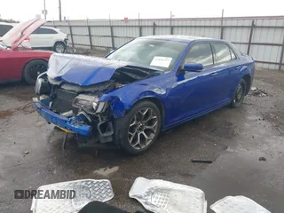 2018 Chrysler 300 S z VIN 2C3CCABG9JH269507, wystawiony jako IAAI lot #42156753 z przebiegiem 142 247 mil mil oraz . Historia ofert i sprzedaży dostępna na DreamBid. Obrazek 2.