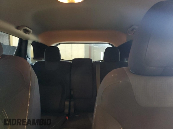 2017 Jeep Cherokee Latitude with VIN 1C4PJLCB9HW667975, listed as a Copart auction lot 62476195 with 189,332 mi miles and Clean title. Bid and sale history available at DreamBid. Image 10.