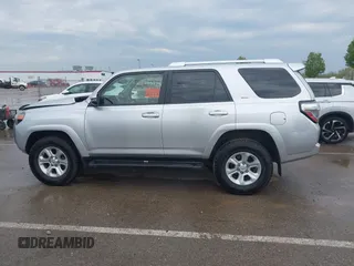 2017 Toyota 4Runner SR5 with VIN JTEBU5JR3H5433541, listed as a IAAI auction lot 42041837 with 121,927 mi miles and . Bid and sale history available at DreamBid. Image 14.