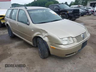 2003 Volkswagen Jetta with VIN WVWRK61J03W499475, listed as a IAAI auction lot 42685384 with 205,484 mi miles and . Bid and sale history available at DreamBid. Image 1.