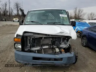 2014 Ford Econoline Passenger XL z VIN 1FBNE3BL2EDA36664, wystawiony jako Copart lot #42815355 z przebiegiem 108 207 mil mil oraz Szkoda całkowita • Salvage title. Historia ofert i sprzedaży dostępna na DreamBid. Obrazek 5.