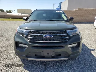 2023 Ford Explorer XLT with VIN 1FMSK7DH3PGC27644, listed as a Copart auction lot 49278375 with 13,391 mi miles and Salvage Title. Bid and sale history available at carsss.com. Image 5.