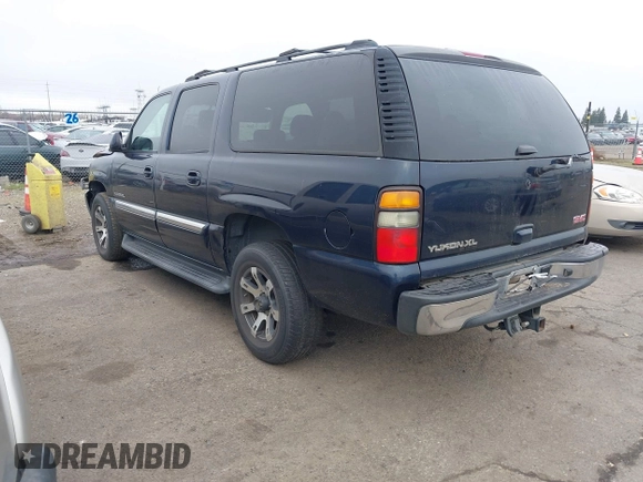 2006 GMC Yukon XL SLT with VIN 1GKEC16Z56J140299, listed as a IAAI auction lot 41593951 with 219,924 mi miles. Bid and sale history available at carsss.com. Image 3.