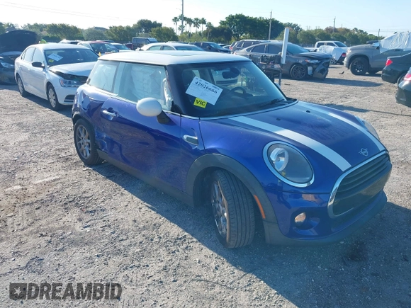 2019 MINI Hardtop Cooper with VIN WMWXP5C52K2H97728, listed as a IAAI auction lot 42026666 with 61,464 mi miles and . Bid and sale history available at DreamBid. Image 1.