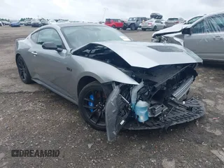2024 Ford Mustang GT with VIN 1FA6P8CF2R5411281, listed as a IAAI auction lot 42443350 with 16,946 mi miles and . Bid and sale history available at DreamBid. Image 1.