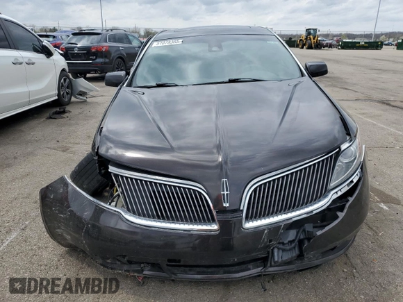 2013 Lincoln MKS with VIN 1LNHL9DKXDG601256, listed as a Copart auction lot 51078365 with 210,644 mi miles and Salvage Title. Bid and sale history available at carsss.com. Image 5.