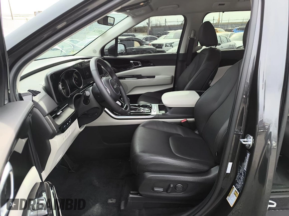 2024 Kia Carnival EX with VIN KNDNC5H31R6421390, listed as a Copart auction lot 55661565 with 18,515 mi miles and Salvage Title. Bid and sale history available at DreamBid. Image 7.