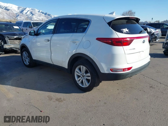 2017 Kia Sportage LX with VIN KNDPMCAC0H7119781, listed as a IAAI auction lot 41841318 with 120,902 mi miles and . Bid and sale history available at carsss.com. Image 3.