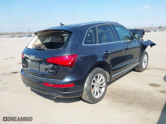 2015 Audi Q5 Premium with VIN WA1CFAFP6FA129539, listed as a IAAI auction lot 41378948 with 207,889 mi miles. Bid and sale history available at carsss.com. Image 4.