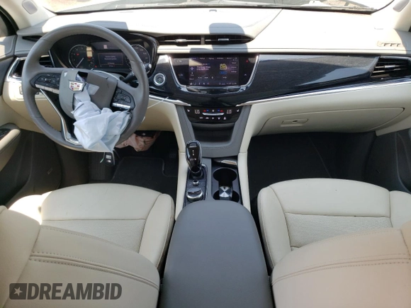2020 Cadillac XT6 FWD Premium Luxury with VIN 1GYKPCRS4LZ132344, listed as a Copart auction lot 60595535 with 19,184 mi miles and Salvage title. Bid and sale history available at DreamBid. Image 8.