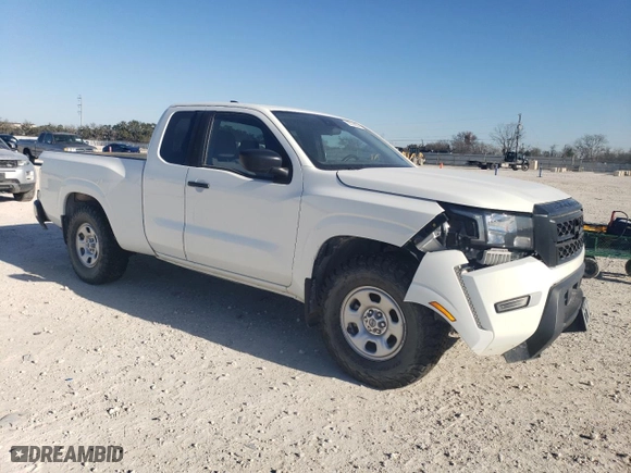 2022 Nissan Frontier S with VIN 1N6ED1CM2NN639034, listed as a Copart auction lot 86236854 with 111,371 mi miles and Clean Title. Bid and sale history available at carsss.com. Image 4.