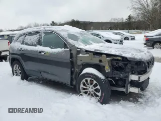 2019 Jeep Cherokee Latitude Plus с VIN 1C4PJMLB7KD141336, выставлен на аукционе Copart как лот 44799615 с пробегом 204 326 миль миль и Списание • Salvage title. История ставок и продаж доступна на DreamBid. Изображение 4.