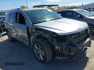 2017 Dodge Journey Crossroad Plus z VIN 3C4PDCGG2HT556574, wystawiony jako IAAI lot #42278240 z przebiegiem 174 124 mil mil oraz . Historia ofert i sprzedaży dostępna na DreamBid. Obrazek 1.
