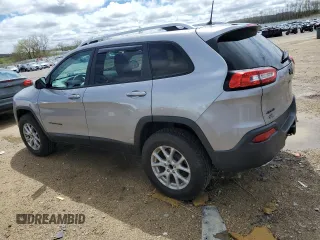 2017 Jeep Cherokee Latitude with VIN 1C4PJMCS9HD213517, listed as a Copart auction lot 55364155 with 81,200 mi miles and Clean Title. Bid and sale history available at DreamBid. Image 2.