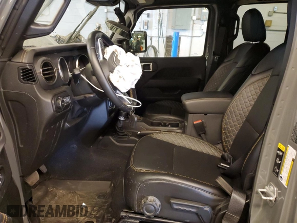 2021 Jeep Wrangler Unlimited Sahara High Altitude with VIN 1C4HJXEMXMW821386, listed as a Copart auction lot 52482324 with 19,933 mi miles and Salvage title. Bid and sale history available at DreamBid. Image 7.