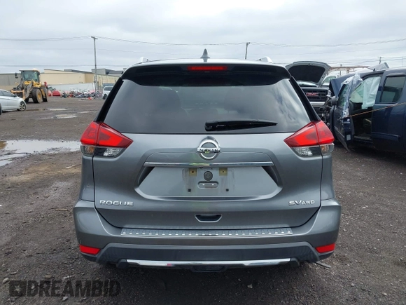 2018 Nissan Rogue SV z VIN KNMAT2MV4JP617844, wystawiony jako IAAI lot #42142365 z przebiegiem 54 001 mil mil oraz . Historia ofert i sprzedaży dostępna na DreamBid. Obrazek 16.