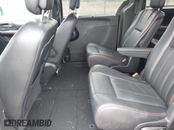 2019 Dodge Grand Caravan GT with VIN 2C4RDGEG0KR640664, listed as a IAAI auction lot 42002230 with 73,591 mi miles and . Bid and sale history available at DreamBid. Image 8.