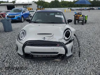 2022 MINI Hardtop Cooper S with VIN WMW53DH06N2S21412, listed as a Copart auction lot 61876185 with Not provided miles and Salvage title. Bid and sale history available at DreamBid. Image 5.