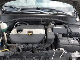 2017 Hyundai Tucson SE with VIN KM8J23A47HU536722, listed as a IAAI auction lot 42050171 with 101,092 mi miles and . Bid and sale history available at DreamBid. Image 10.