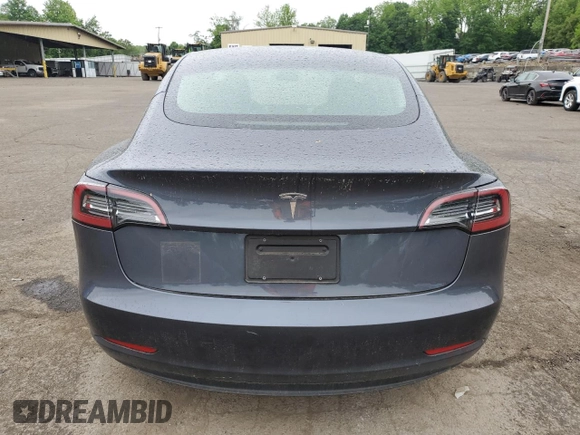 2023 Tesla Model 3 z VIN 5YJ3E1EA4PF627477, wystawiony jako Copart lot #58573825 z przebiegiem 19 018 mil mil oraz Szkoda całkowita • Salvage title. Historia ofert i sprzedaży dostępna na DreamBid. Obrazek 6.