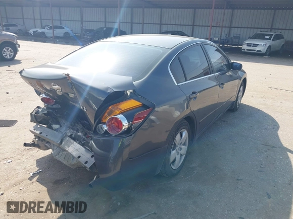 2008 Nissan Altima 2.5 with VIN 1N4AL21E78C114496, listed as a IAAI auction lot 41579057 with 375,219 mi miles. Bid and sale history available at carsss.com. Image 4.