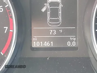 2016 Volkswagen Passat SE z VIN 1VWBT7A38GC016180, wystawiony jako IAAI lot #42132777 z przebiegiem 101 461 mil mil oraz . Historia ofert i sprzedaży dostępna na DreamBid. Obrazek 15.