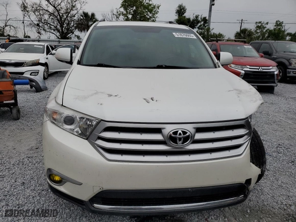 2013 Toyota Highlander Limited with VIN 5TDYK3EH1DS112922, listed as a Copart auction lot 51876665 with 122,583 mi miles and Salvage Title. Bid and sale history available at carsss.com. Image 5.
